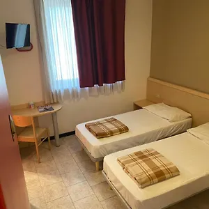 Hotel Mazzini ***