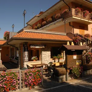 ** Hotel Legazzuolo Montecampione Italia