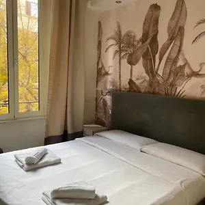 Arts & Guest house
