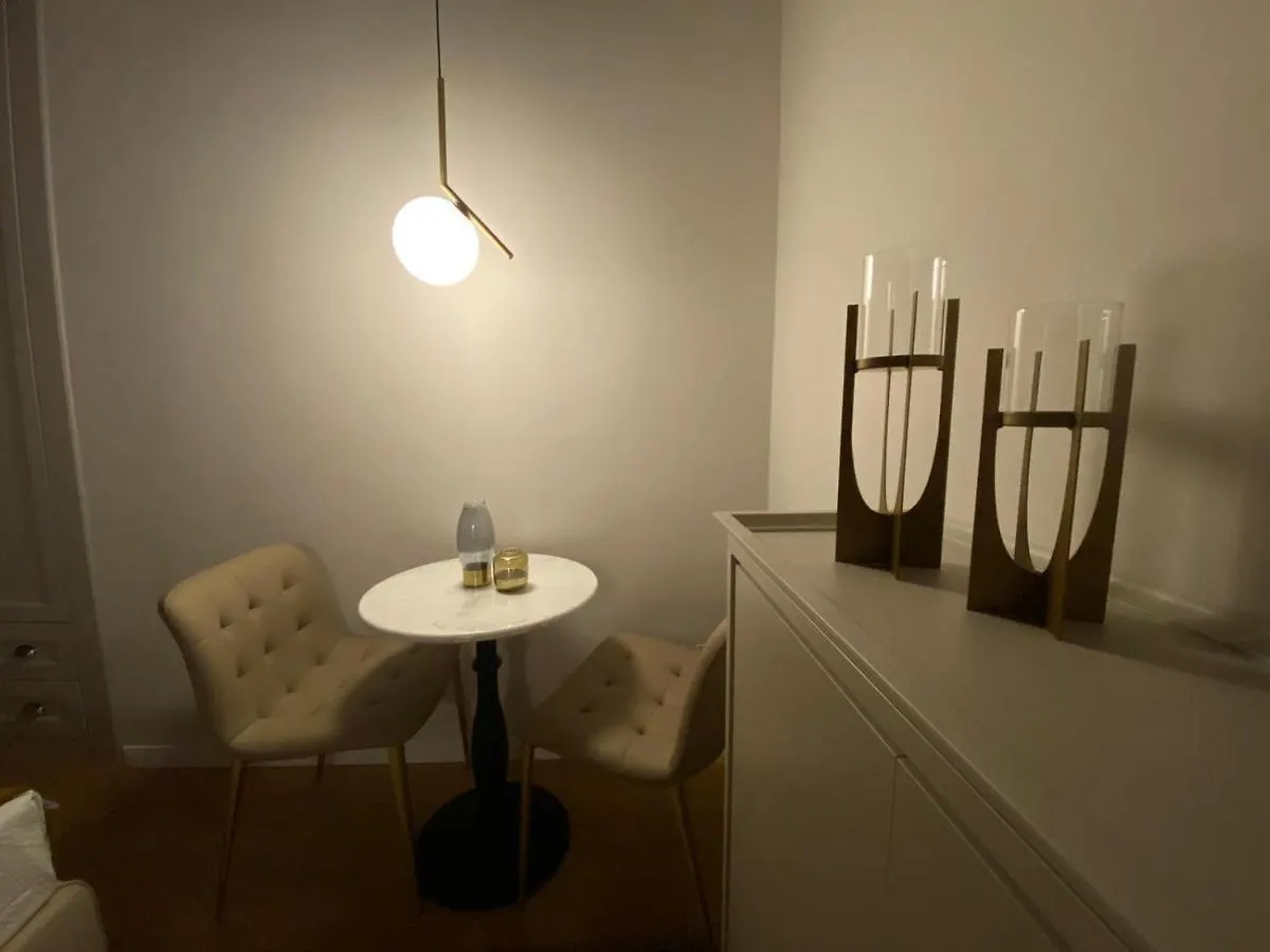 Condotti Rooms Rome