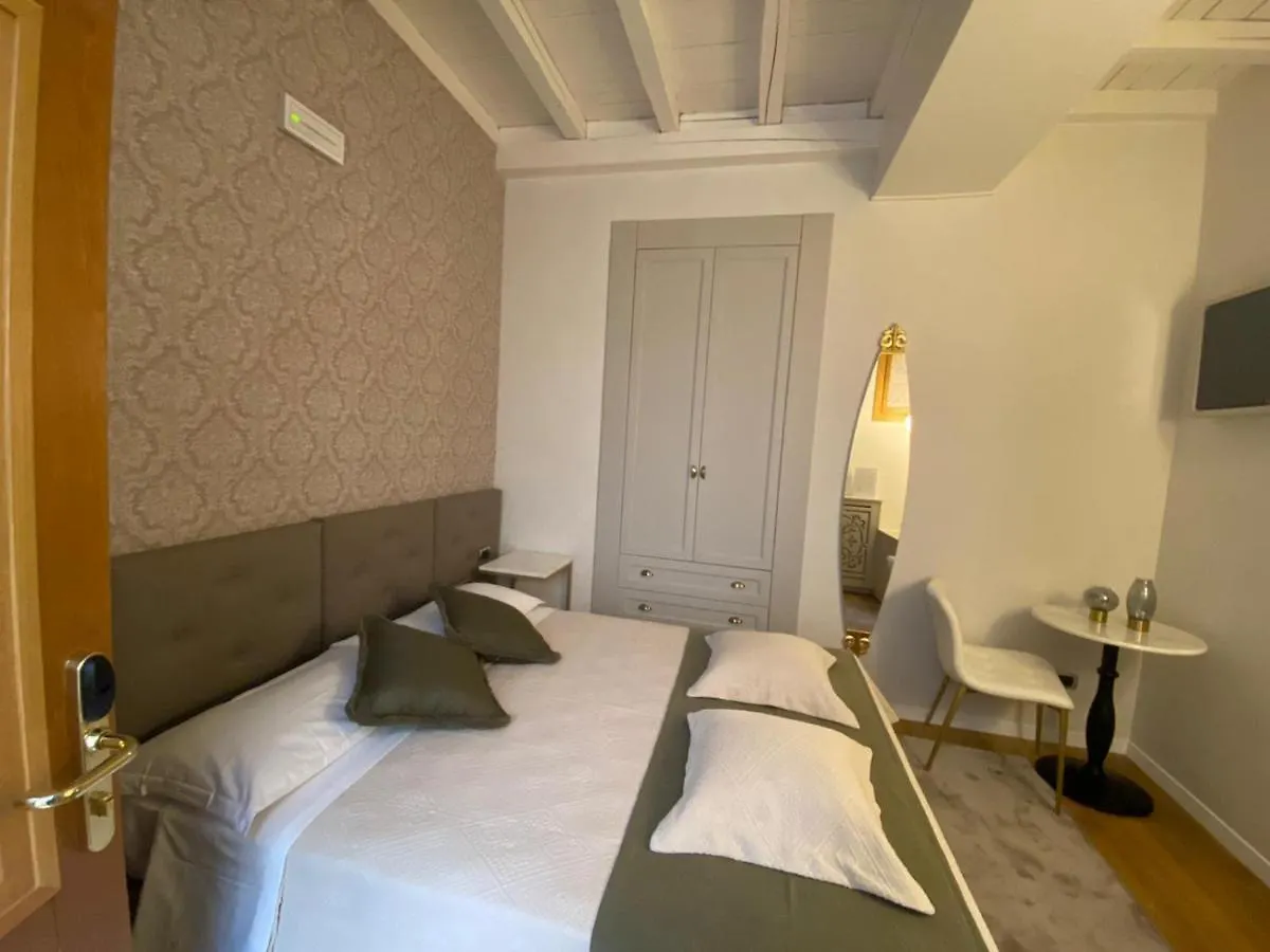 Condotti Rooms Rome Guest house