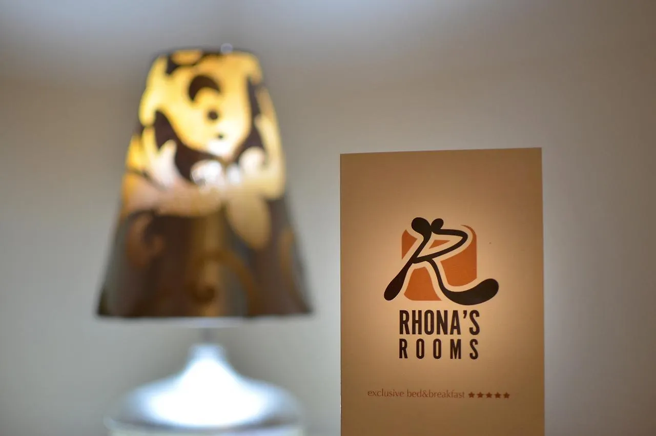 Condotti Rooms Rome Italy