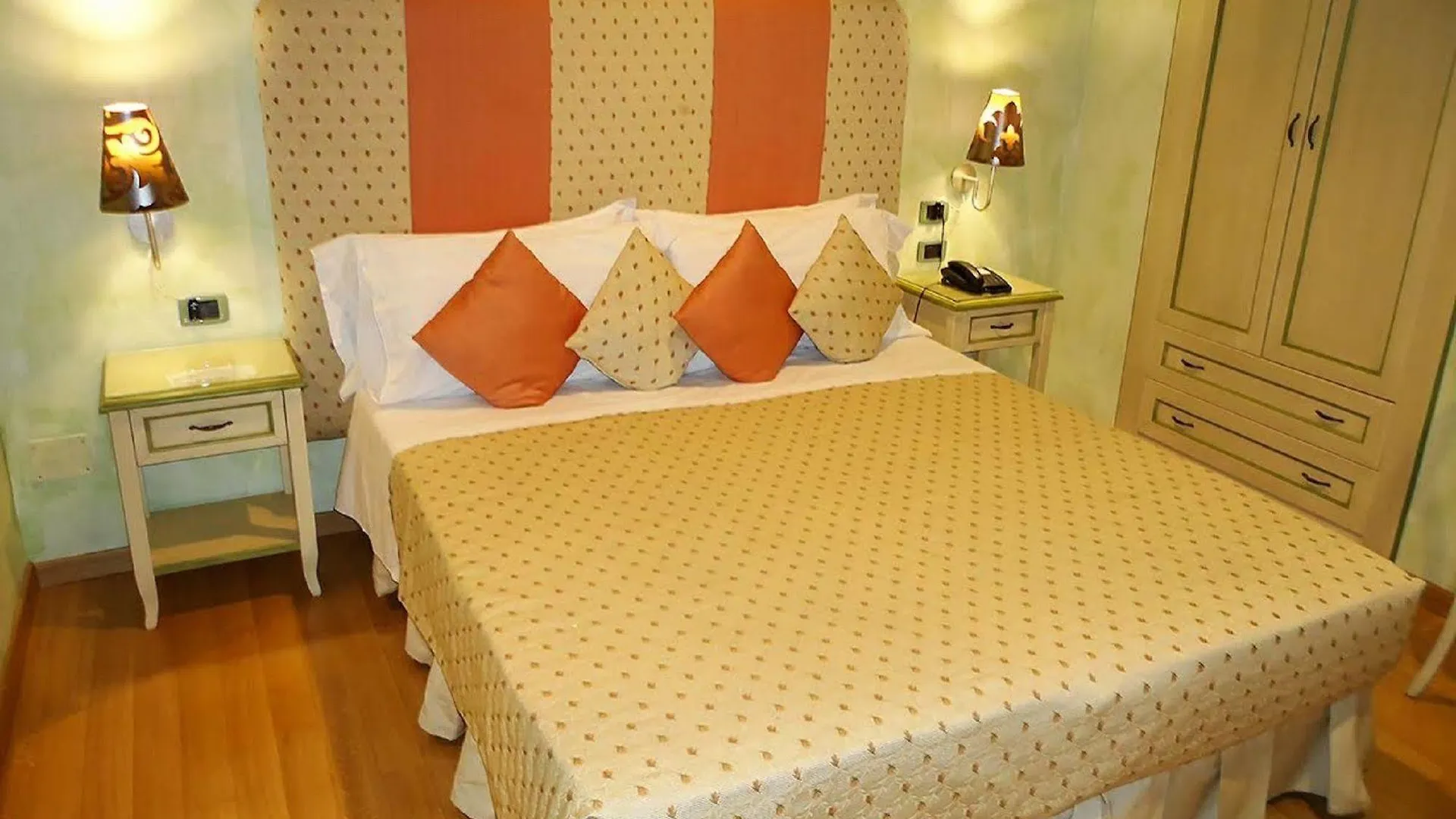 ** Guest house Condotti Rooms Rome Italy