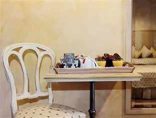 Condotti Rooms Rome